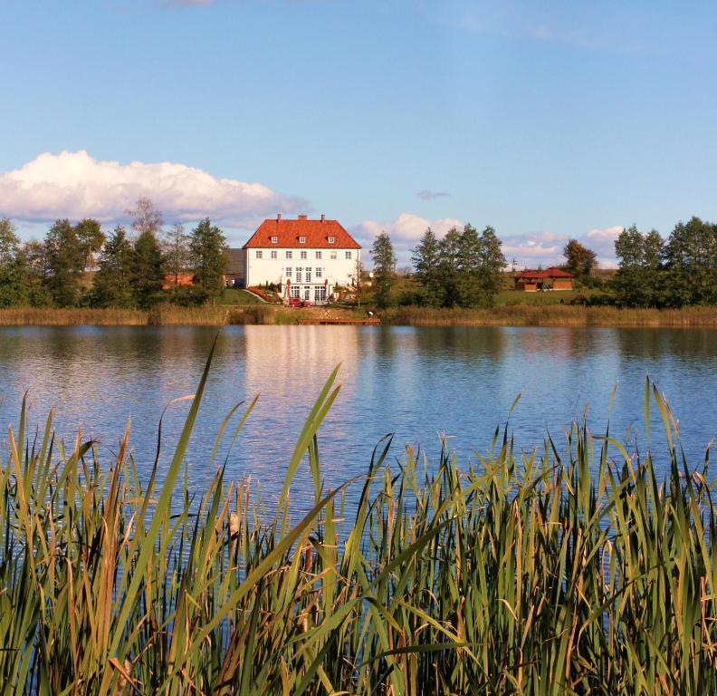Gosciniec Rycerski Bed & Breakfast Paprotki Exterior foto