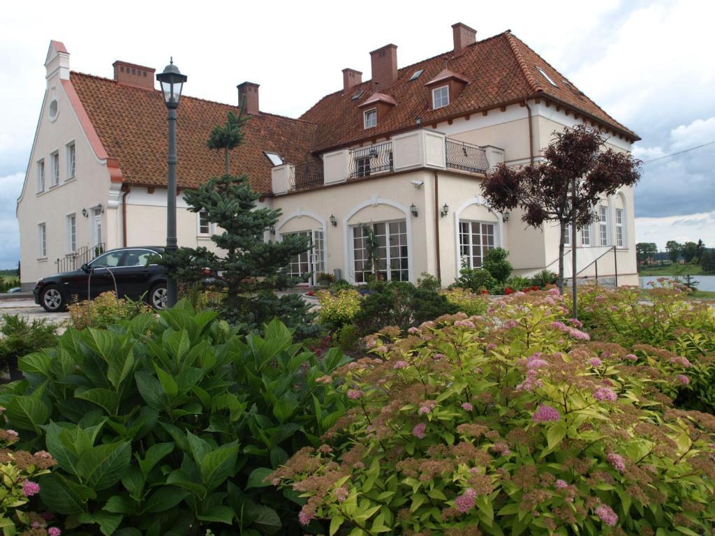 Gosciniec Rycerski Bed & Breakfast Paprotki Exterior foto