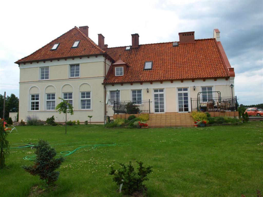 Gosciniec Rycerski Bed & Breakfast Paprotki Exterior foto